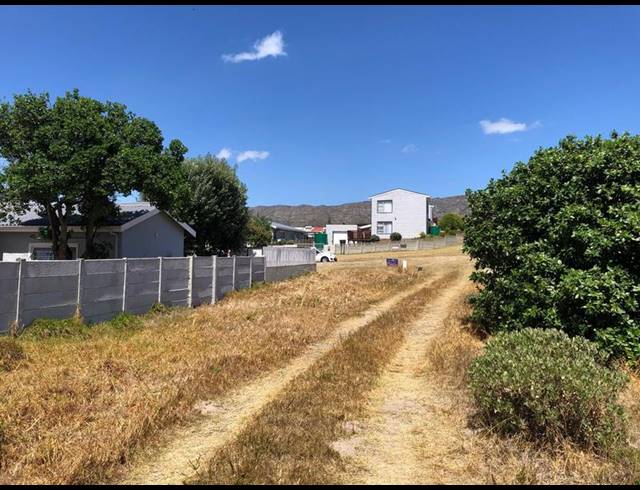 LAND FOR SALE IN DE KELDERS